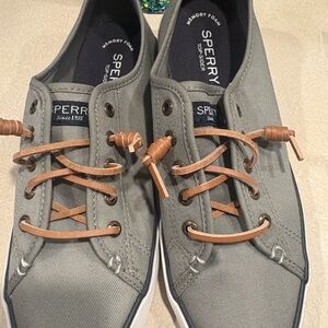 Sperry Women's Gray Sneakers with Tan Laces top siders size 8